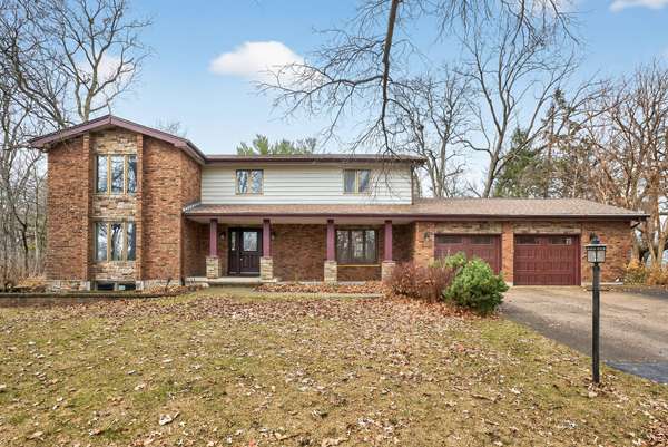 11N080 Juliet DR, Elgin, IL 60124