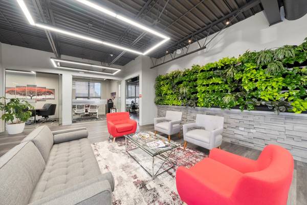 17W601 14th ST, Oakbrook Terrace, IL 60181