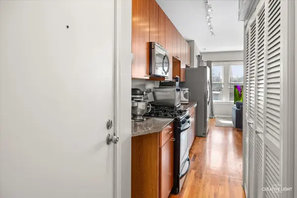 1740 W Foster AVE #2F, Chicago, IL 60640