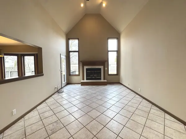 19 Old Farm N CT, Bradley, IL 60915