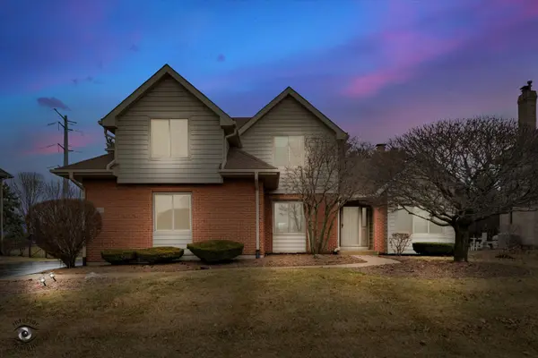 21377 Bramble DR, Frankfort, IL 60423