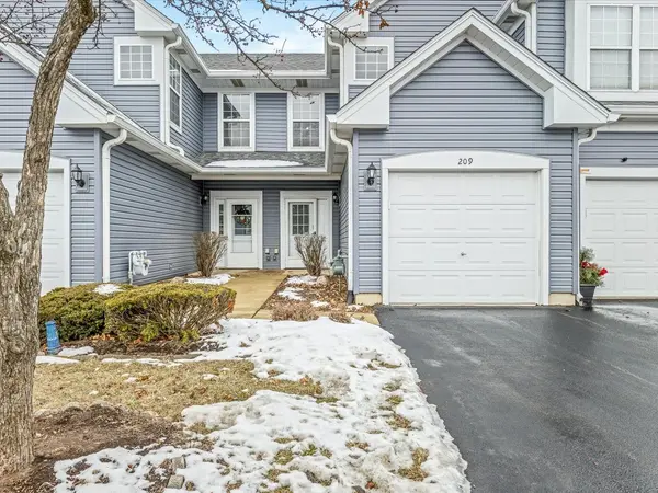 209 Huntington CT,  Oswego,  IL 60543