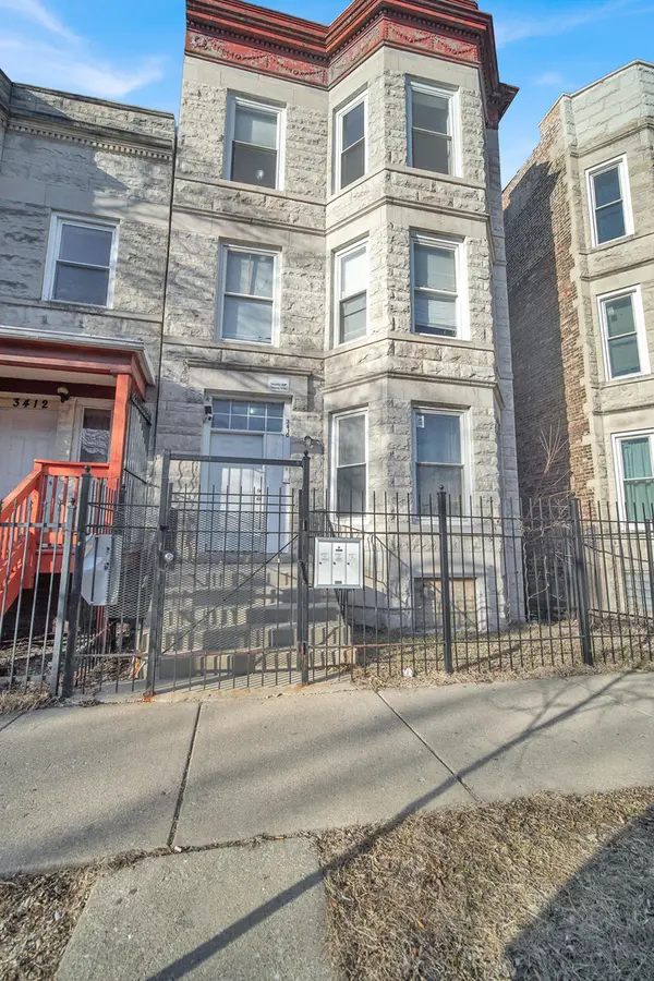 3410 W Walnut ST, Chicago, IL 60624