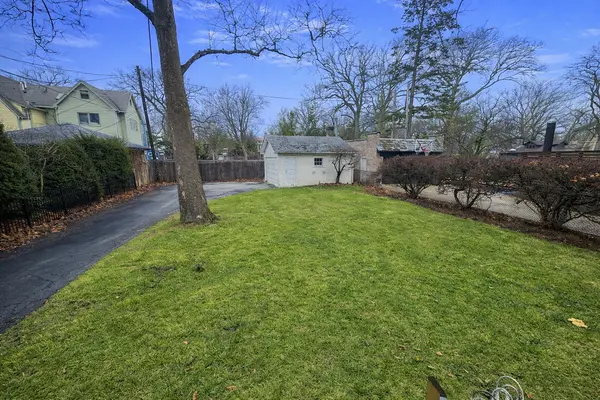 309 Driftwood LN, Wilmette, IL 60091