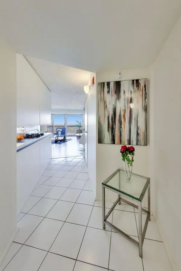 1720 Maple AVE #1980, Evanston, IL 60201