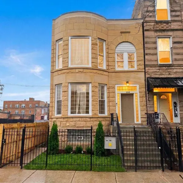3946 W Lexington ST, Chicago, IL 60624