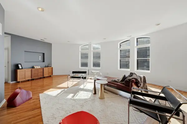 501 N Kingsbury ST #G, Chicago, IL 60654