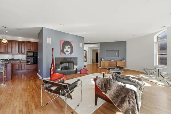 501 N Kingsbury ST #G, Chicago, IL 60654