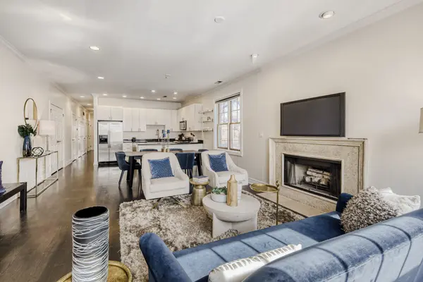1441 N Wicker Park AVE #3S, Chicago, IL 60622