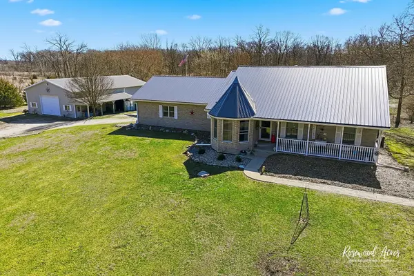 5996 W 2000N RD, Bonfield, IL 60913