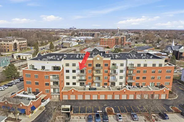 14 S Prospect ST #402, Roselle, IL 60172