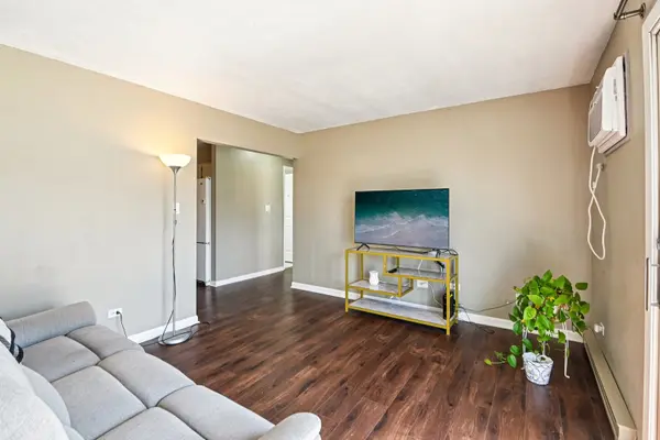 220 Madison ST #2A, Joliet, IL 60435