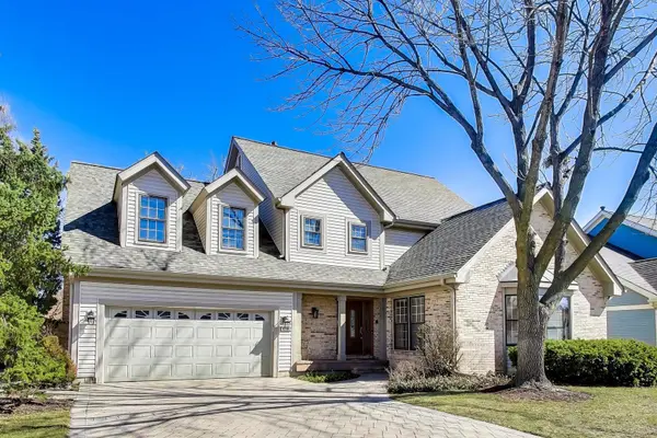 1219 Montego CT, Elk Grove Village, IL 60007