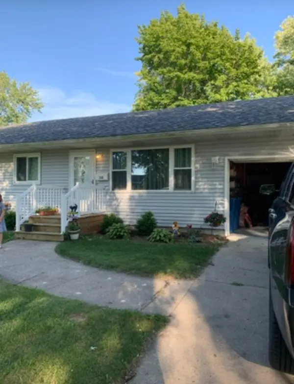318 N Jackson AVE, Bradley, IL 60915
