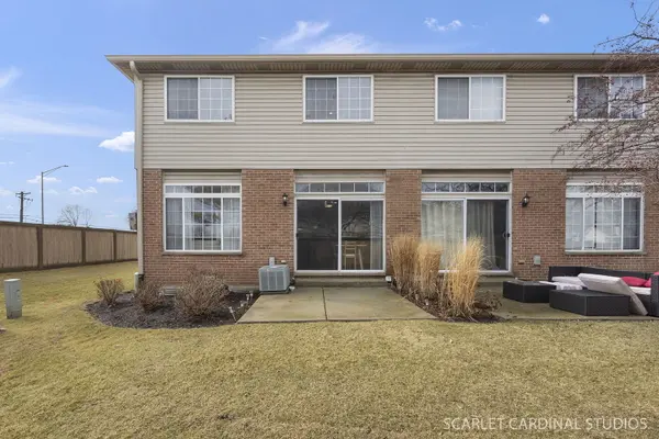 1710 Windward AVE, Naperville, IL 60563