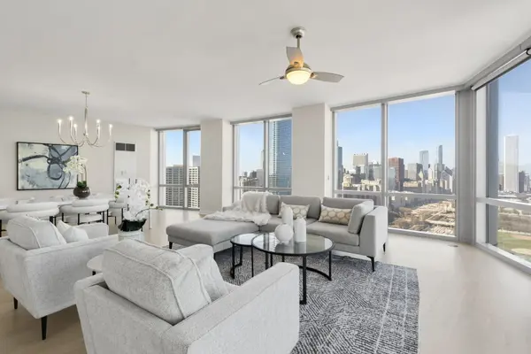 1211 S Prairie AVE #3401, Chicago, IL 60605