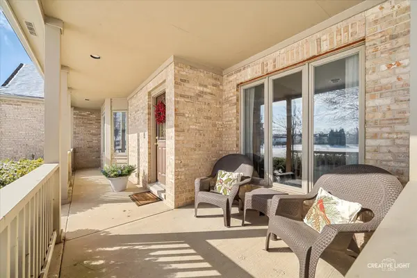 364 AVENA CIR, Naperville, IL 60565