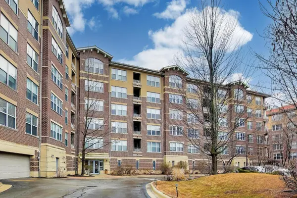 9350 Skokie BLVD #510, Skokie, IL 60077