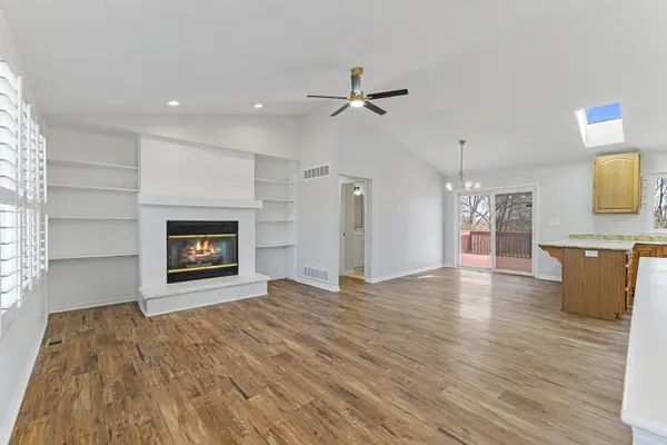7302 Hickory, Wonder Lake, IL 60097