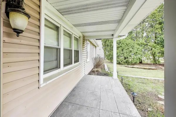 7 Alton RD, Prospect Heights, IL 60070