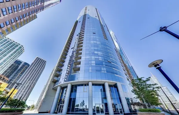 420 E Waterside DR #2110, Chicago, IL 60601