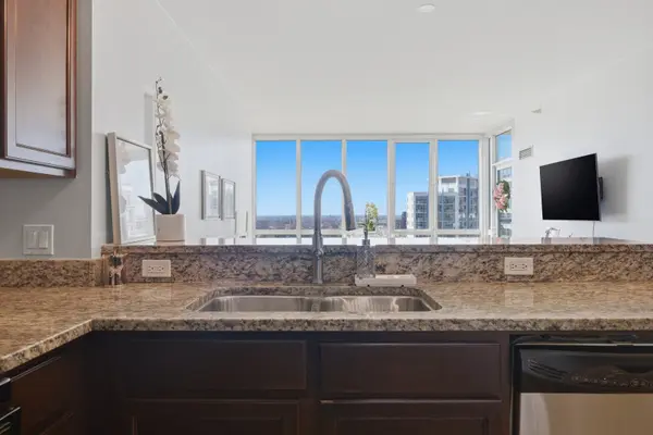1629 S Prairie AVE #1809, Chicago, IL 60616