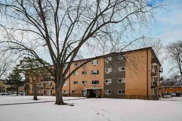 1019 N Boxwood DR #107, Mount Prospect, IL 60056