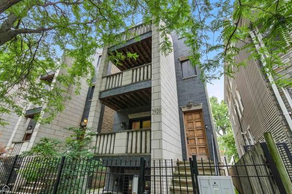 2920 N Damen AVE #1, Chicago, IL 60618