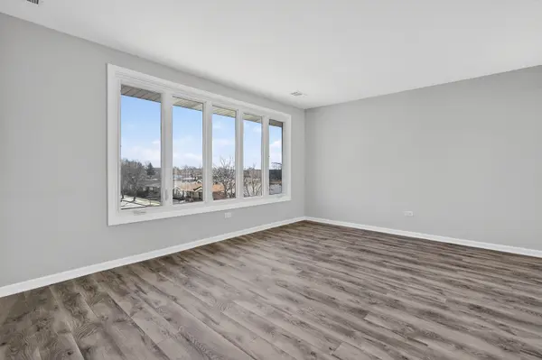 6260 S Newland AVE #3S, Chicago, IL 60638