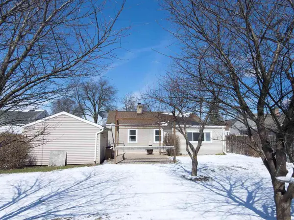 2035 Fargo AVE, Des Plaines, IL 60018