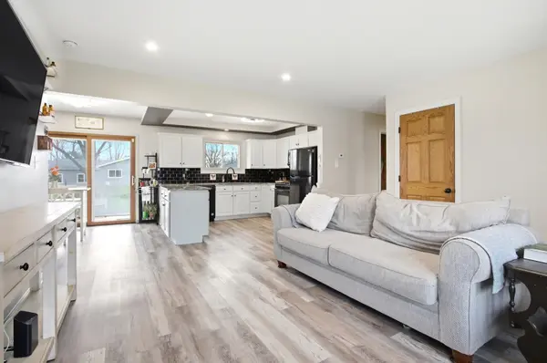 306 Wabasso PL, Minooka, IL 60447