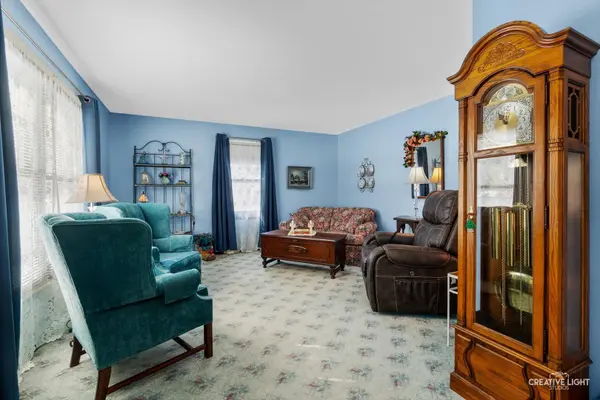 601 N View ST, Hinckley, IL 60520