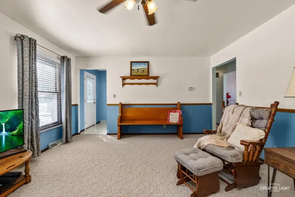 601 N View ST, Hinckley, IL 60520