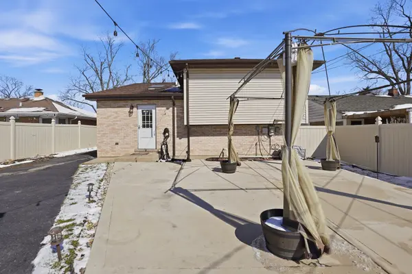 5905 Superior ST, Berkeley, IL 60163