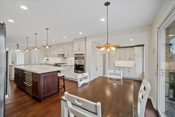 480 E Il Route 22, Barrington, IL 60010