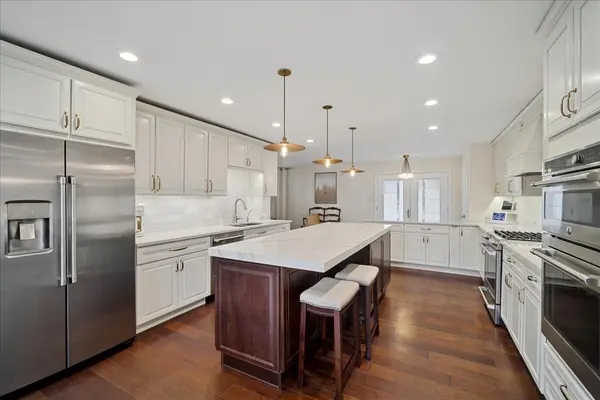 480 E Il Route 22, Barrington, IL 60010