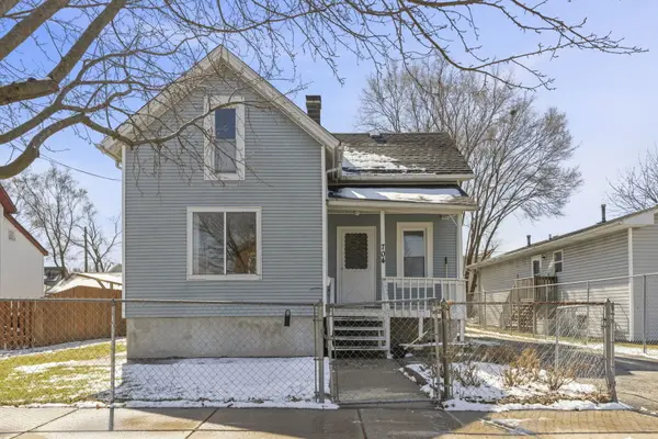 704 Francis ST, Joliet, IL 60432