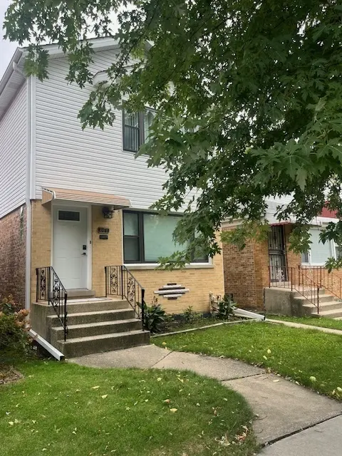 3431 N Kostner AVE, Chicago, IL 60641
