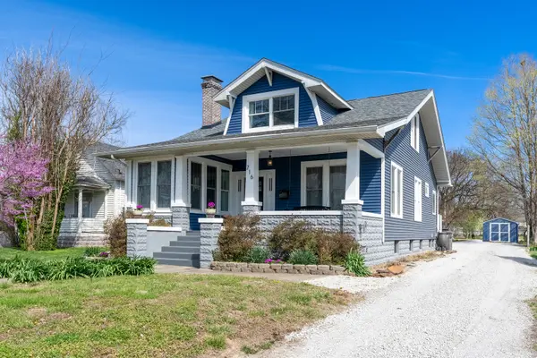 716 S DIVISION ST, Carterville, IL 62918