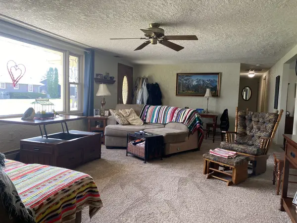 9 Helen ST, Streator, IL 61364