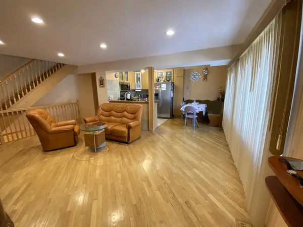 728 Inverrary LN, Deerfield, IL 60015