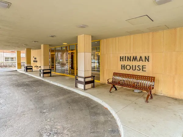 1516 Hinman AVE #603, Evanston, IL 60201