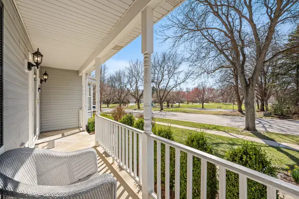 1905 Allen DR, Geneva, IL 60134