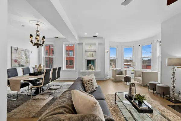 1170 W Armitage AVE #2W, Chicago, IL 60614