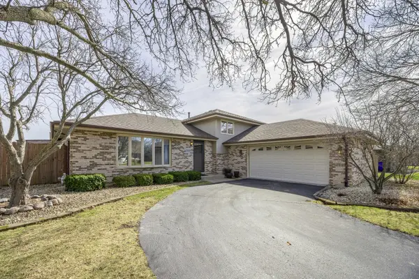 14559 Mesquite DR, Orland Park, IL 60467