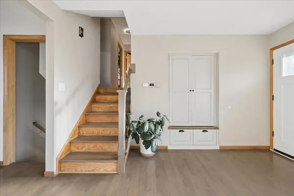 2N251 Amy AVE, Glen Ellyn, IL 60137
