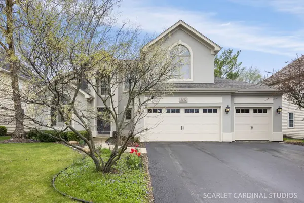 2412 Comstock CT, Naperville, IL 60564