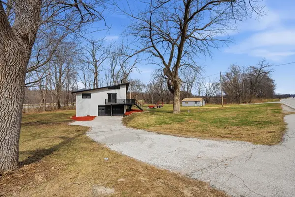 1258 US Highway 6, Coal Valley, IL 61240