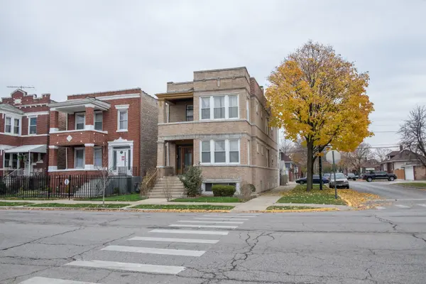 2100 S 50th AVE, Cicero, IL 60804