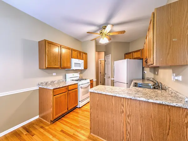 259 Firenze DR, Cary, IL 60013